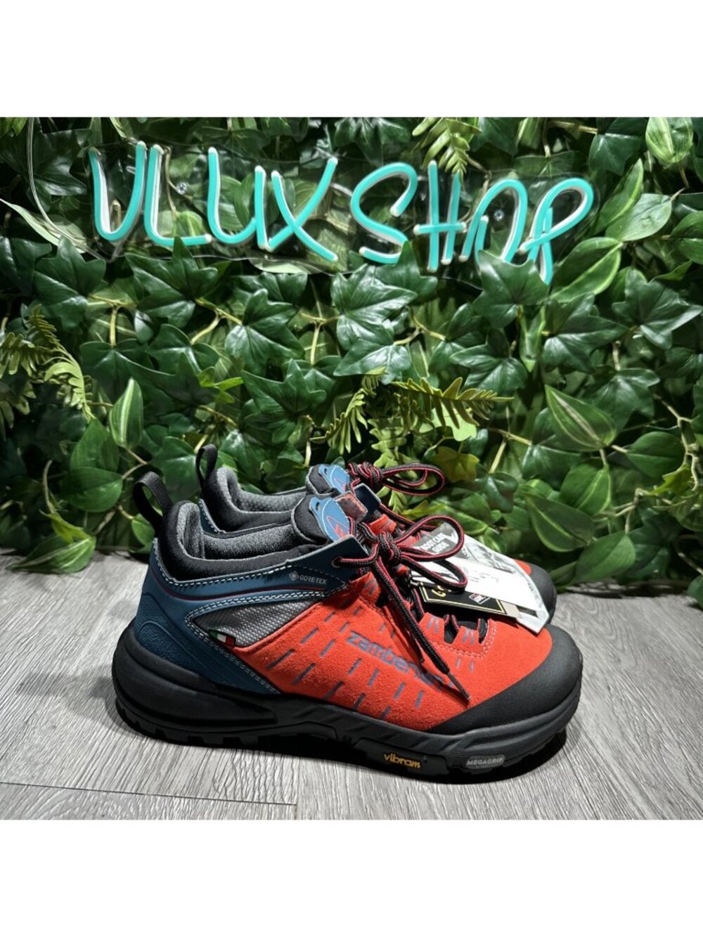 Zamberlan 335 Circe GTX Low Womens Hiking Blue Red  Boots  Size 7